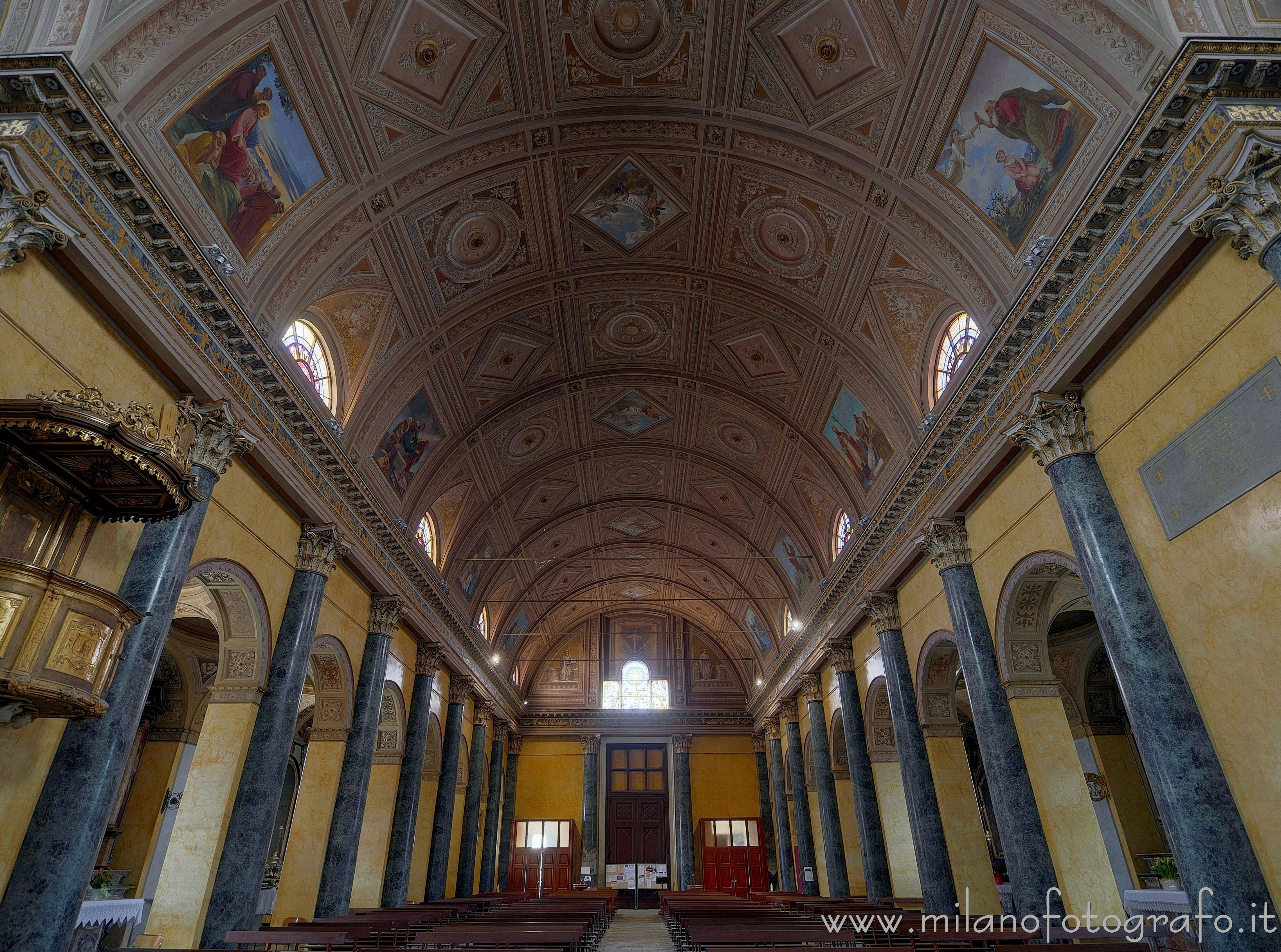 Bellinzago Novarese (Novara, Italy) - Nave of the Church of San Clemente